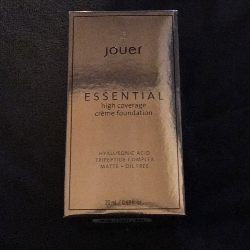 Jouer foundation Caviar